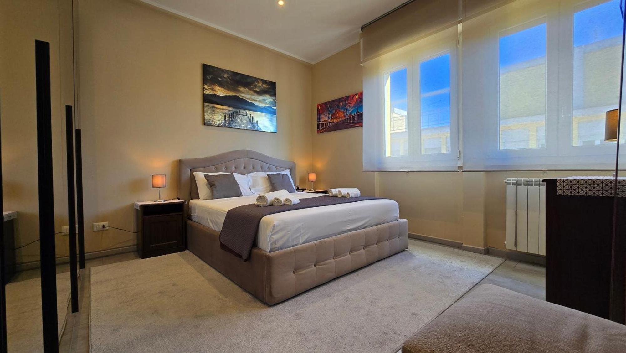 Suite Tuscolana โรม ภายนอก รูปภาพ