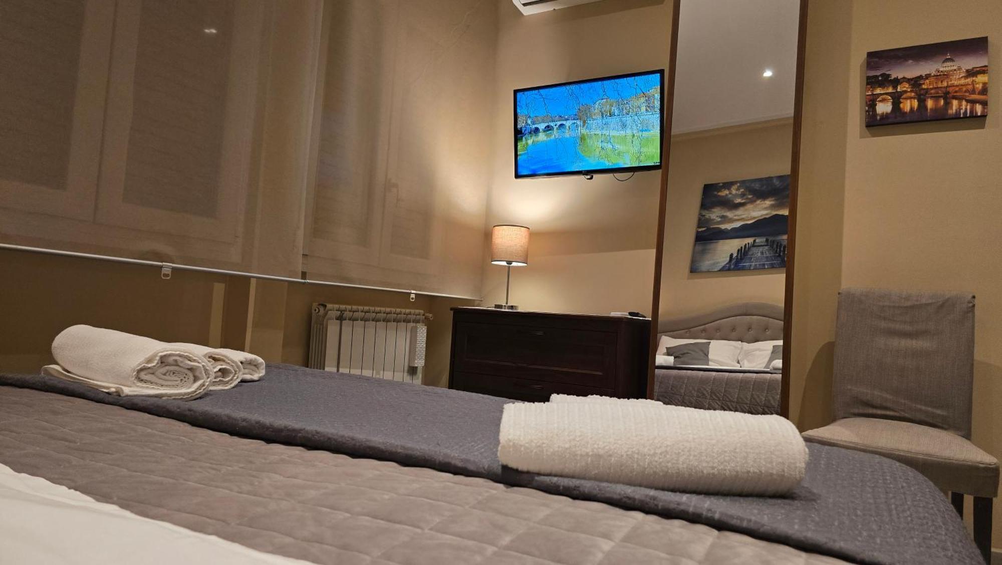 Suite Tuscolana โรม ภายนอก รูปภาพ